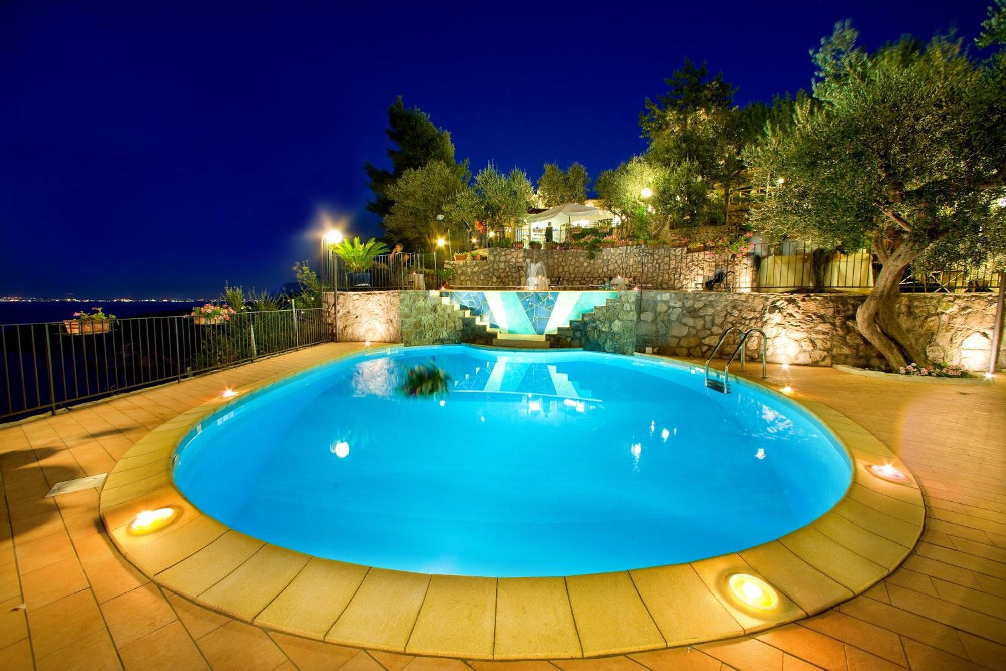 Villaggio Villa Lubrense Massa Lubrense Exterior foto