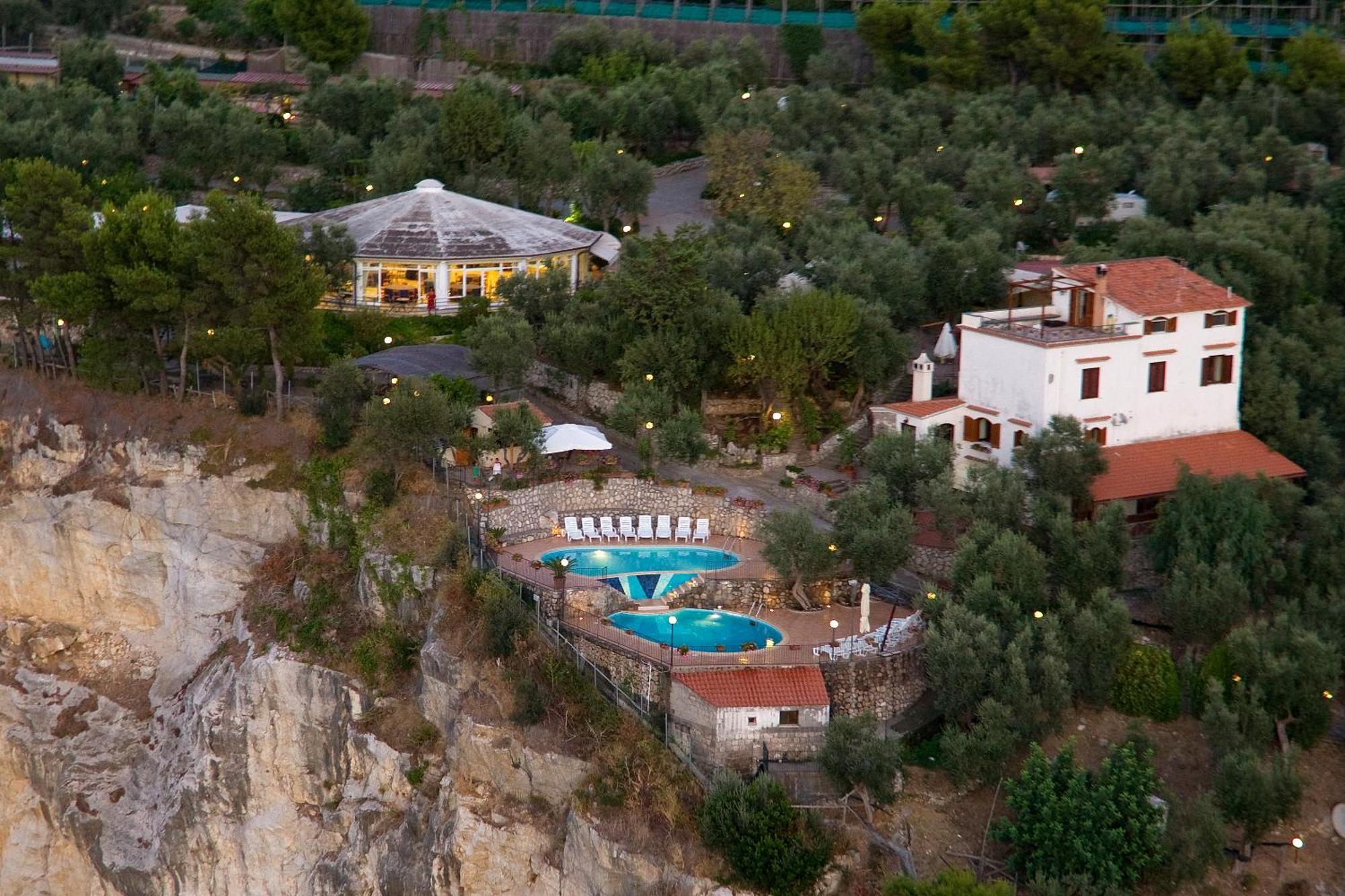 Villaggio Villa Lubrense Massa Lubrense Exterior foto
